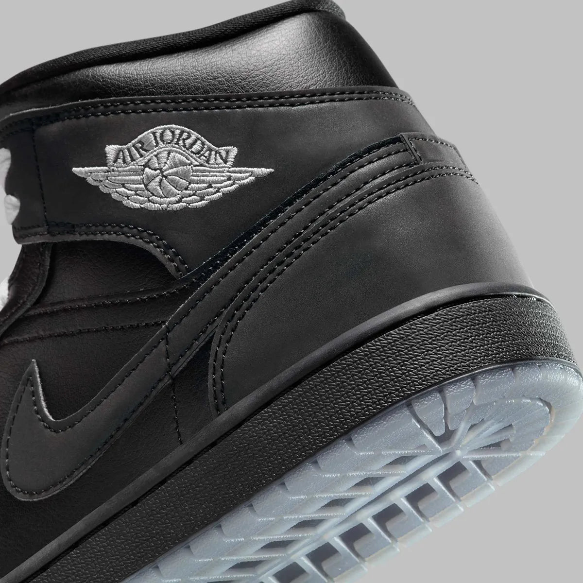 Men's Air Jordan 1 Mid "Reimagined" HV5177-010