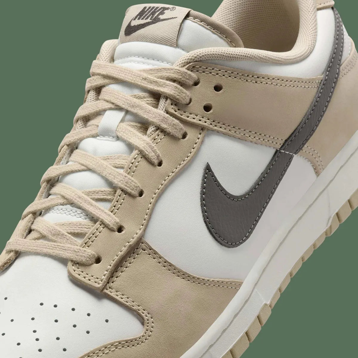 Men's Nike Dunk Low "Desert Khaki" IB3079-200 Fashion Sneaker