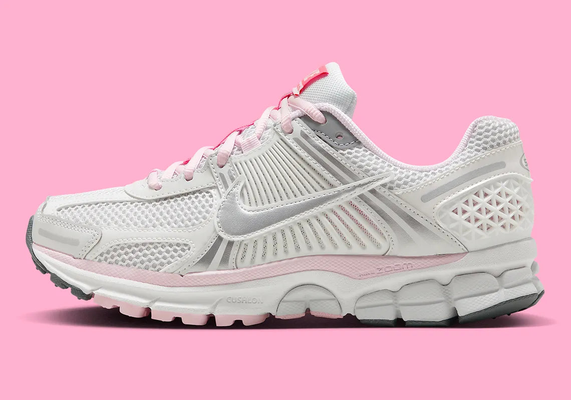 Women's Nike Vomero 5 "Silver/Pink" 520 FN3695-001 Fashion Athletic Sneaker Running Trainer