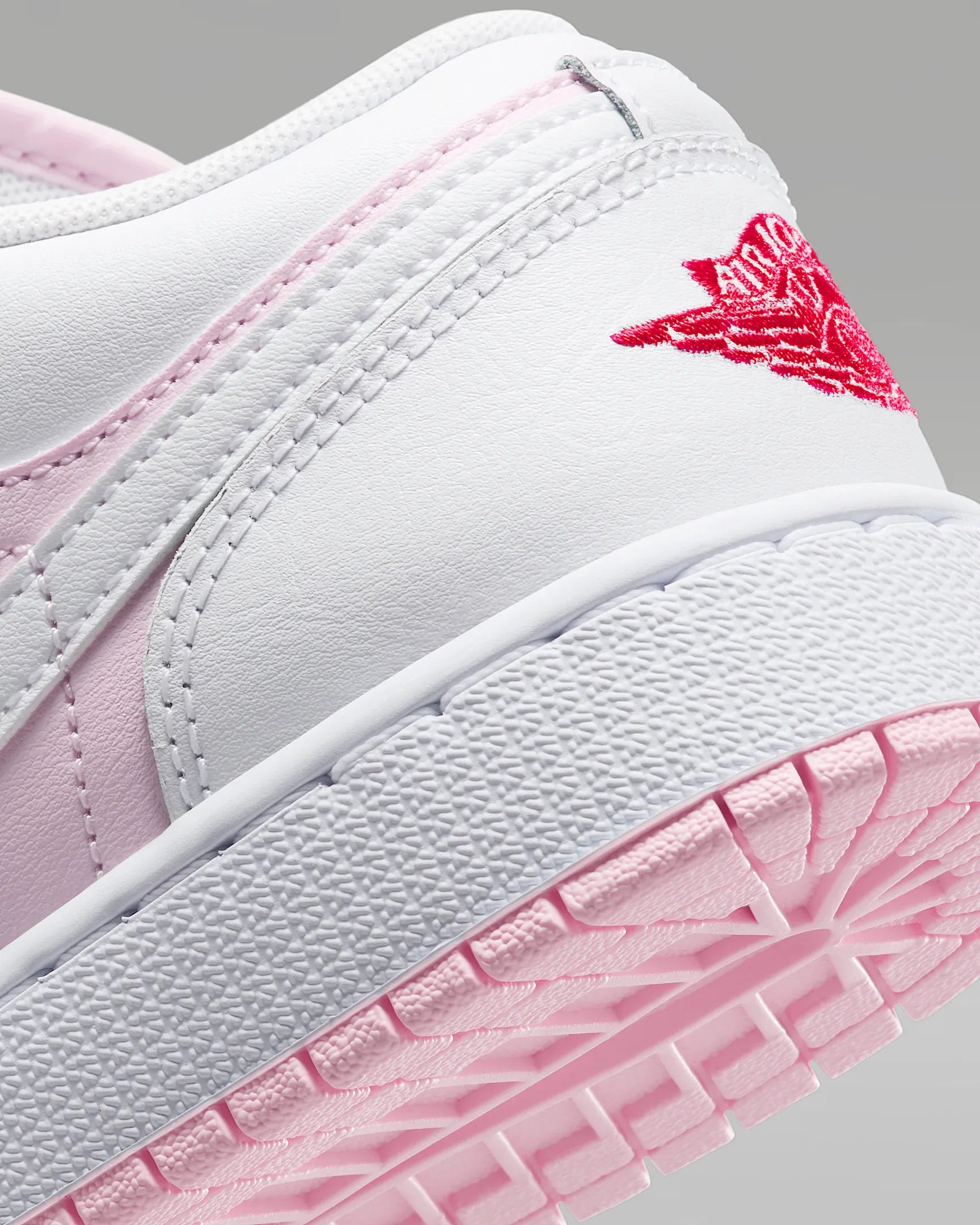 Youth Air Jordan 1 Low "Pink Foam" 553560-608