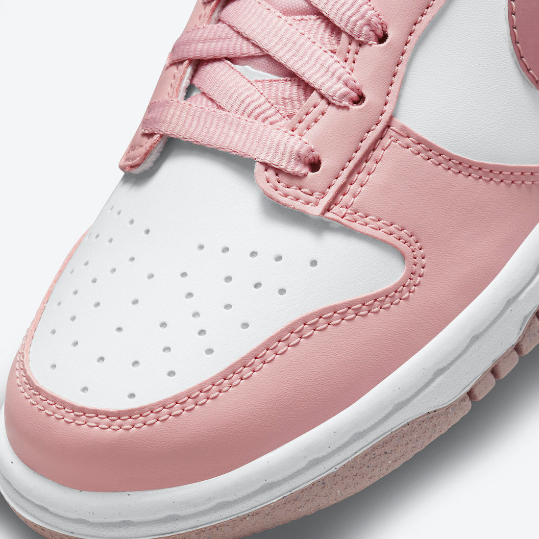 Youth Nike Dunk "Pink Velvet" GS Kids Athletic Fashion Sneaker