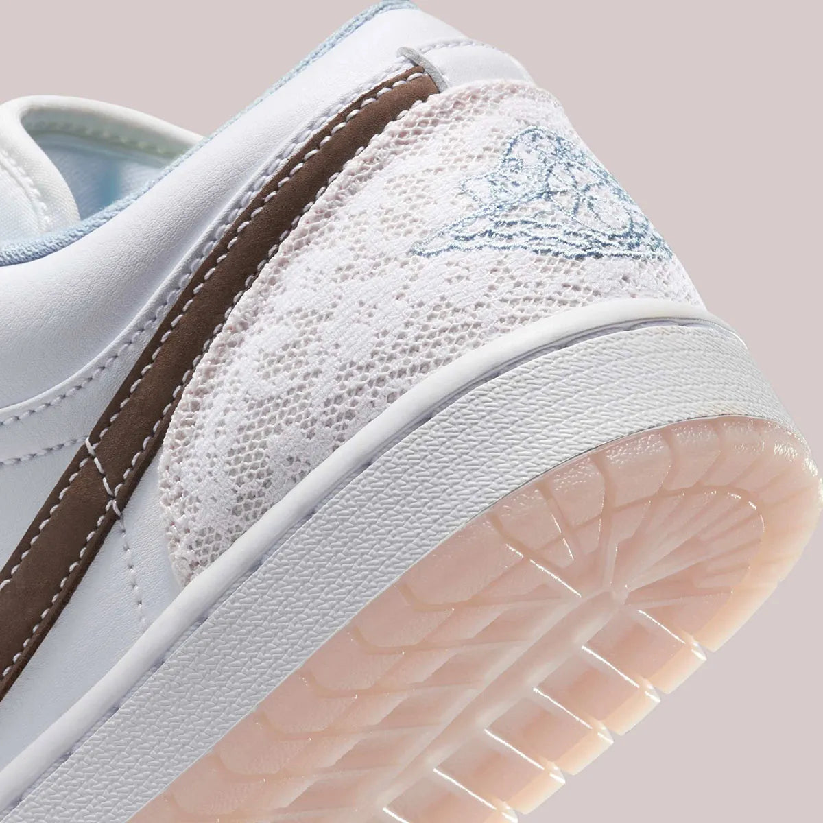 Women's Air Jordan 1 Low "Coral Reef" IB8859-101