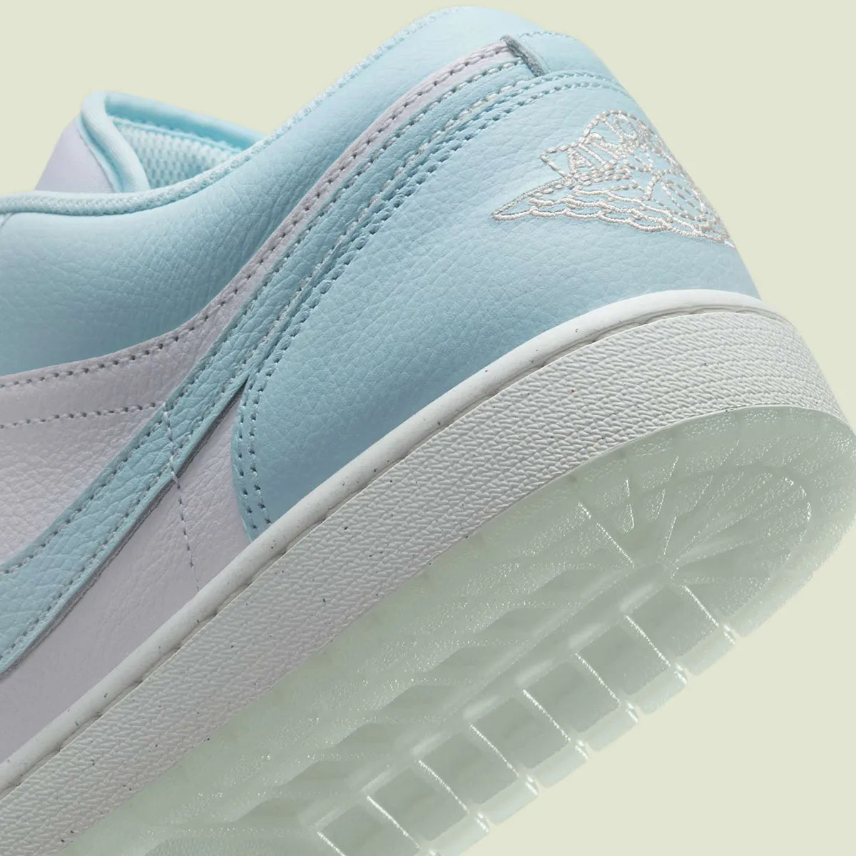 Men's Air Jordan 1 Low SE "Glacier Blue" HJ5999-400 Fashion Athletic Sneaker