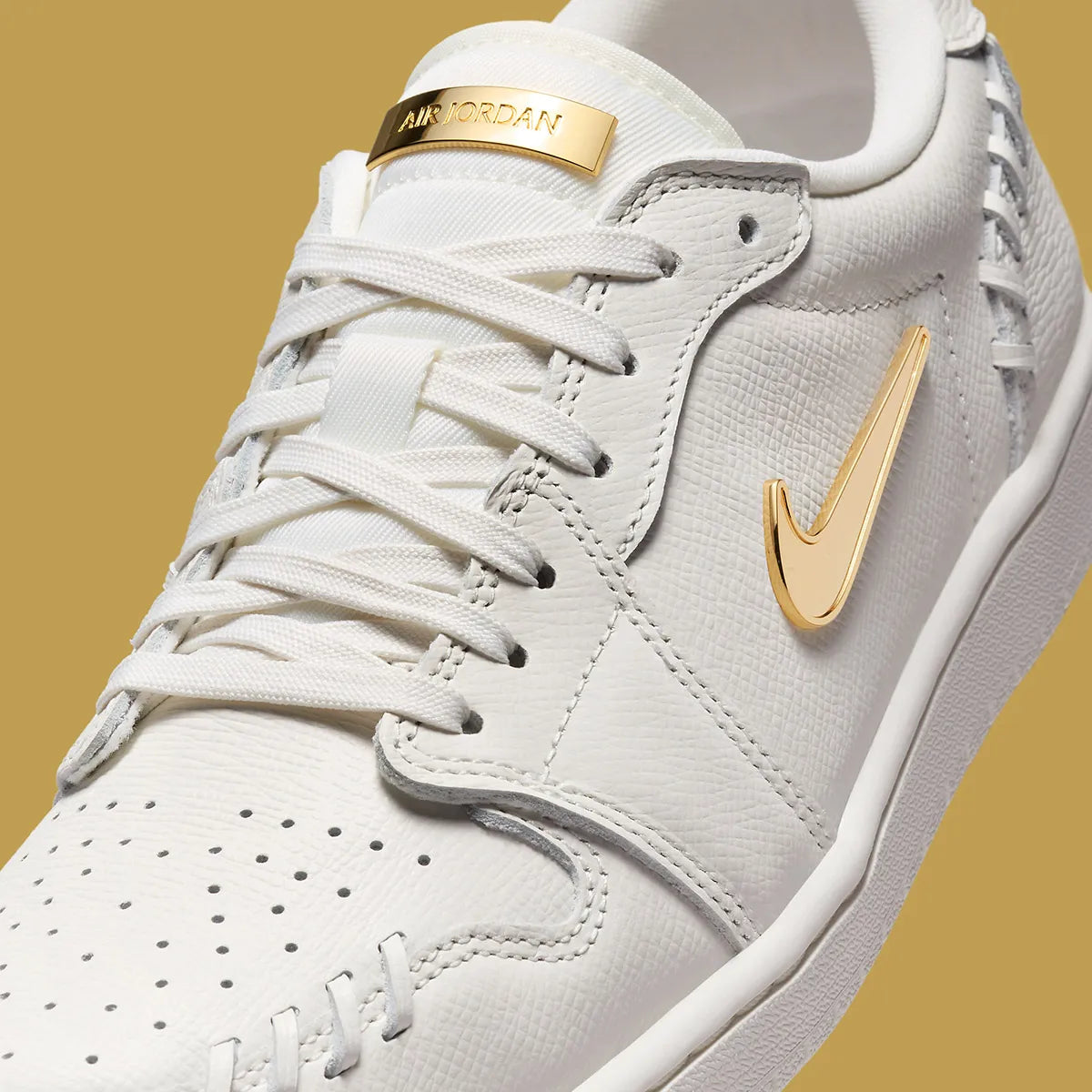 Women's Air Jordan 1 Low Method of Make Legend Light Brown FN3032-100