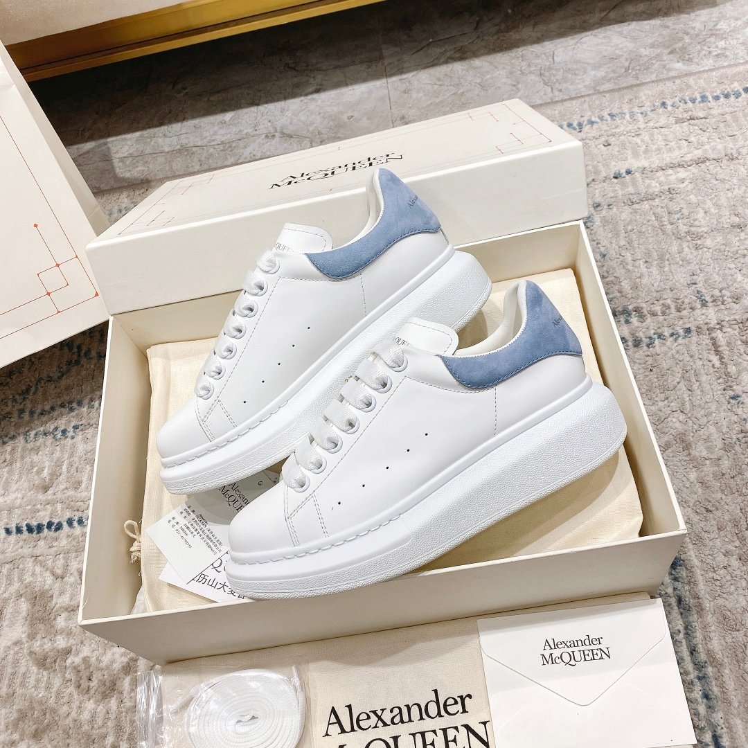 Alexander McQueen Oversized Sneaker EU35 – EU45