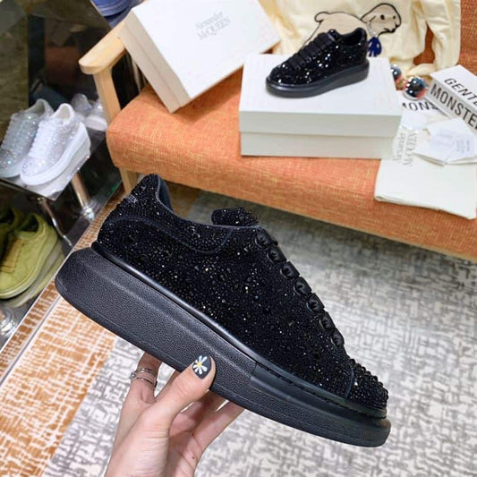 Alexander McQueen Oversized Sneaker in Black EU35 – EU45