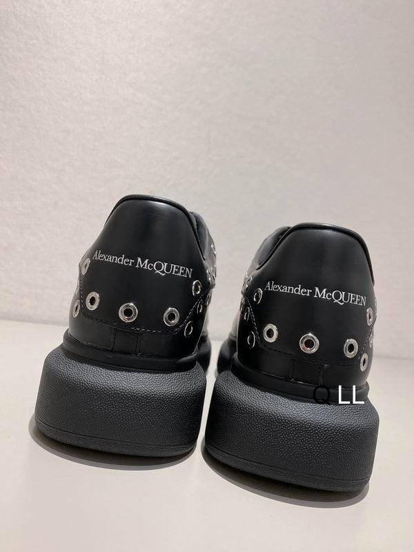 Alexander McQueen Oversized Sneaker in Black/silver EU35 – EU45