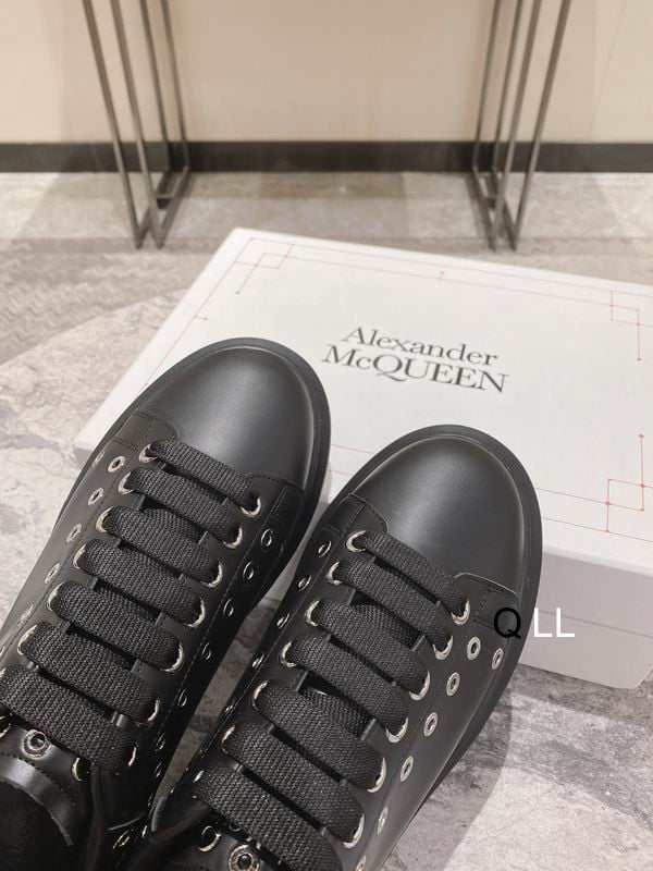 Alexander McQueen Oversized Sneaker in Black/silver EU35 – EU45