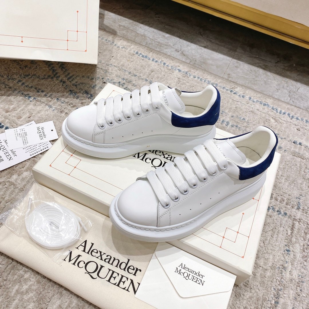 Alexander McQueen Oversized Sneaker in White/paris Blue EU35 – EU45