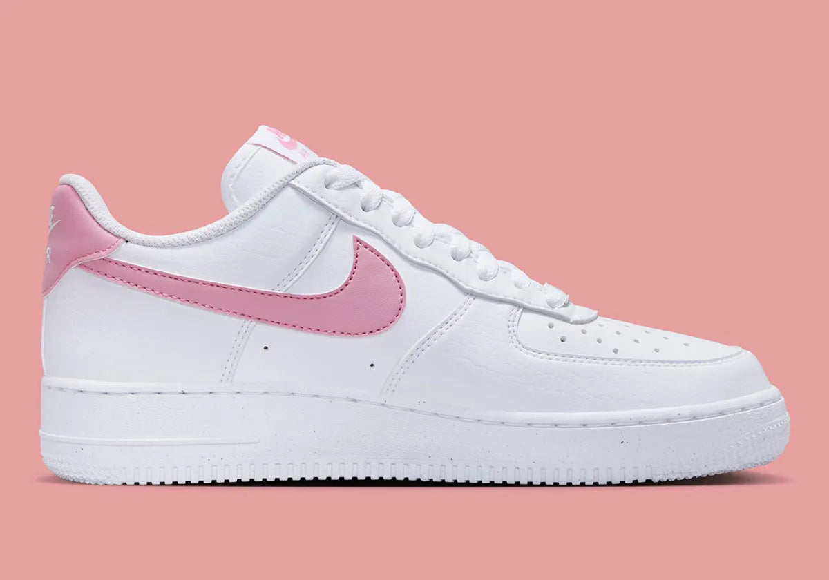 Women's Nike Air Force 1 "Elemental Pink"  Women Athletic Fashion Sneaker