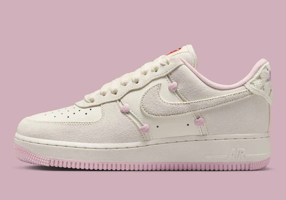 Women's Nike Air Force One "Valentine's Day" HV5992-111