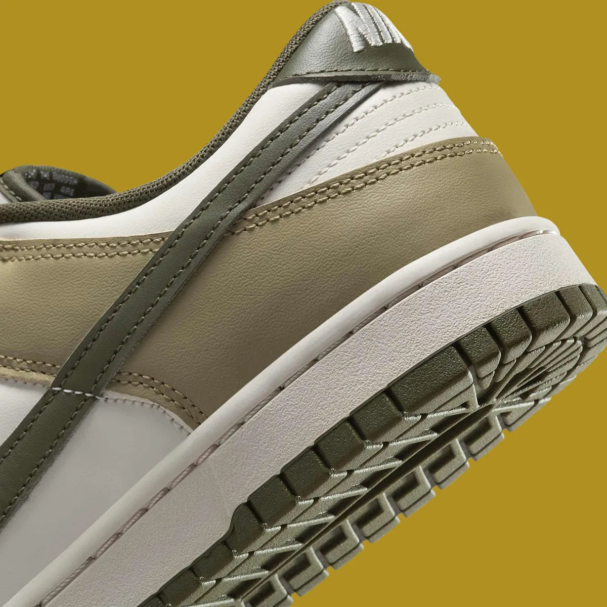 Men's Nike Dunk Low "Neutral Olive" IH0244-276 Fashion Athletic Sneaker