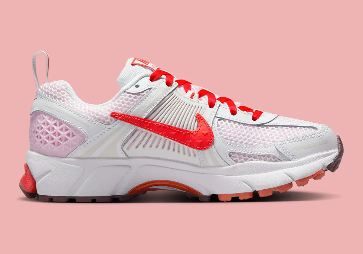 Youth Nike Vomero 5 "Valentine's Day" HV5171-121 GS Athletic Fashion Sneaker